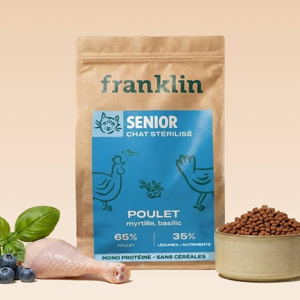 Sac de croquettes Franklin Senior Poulet, Myrtille, Basilic pour chat âgé