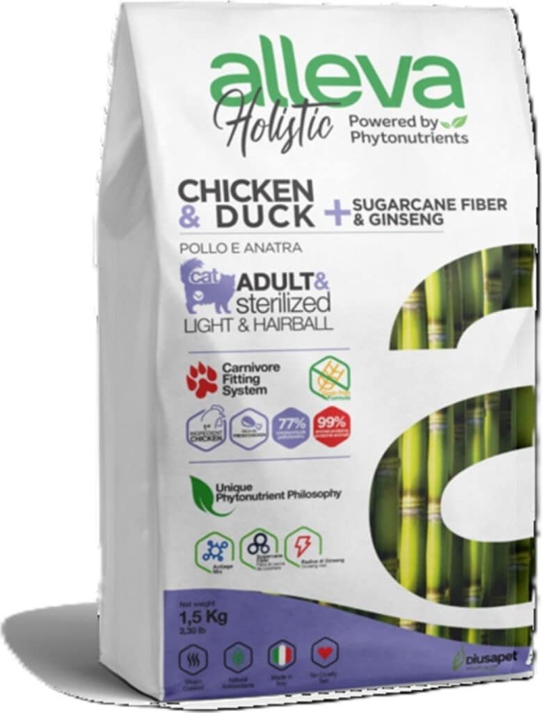Sac de croquettes Alleva Holistic poulet et canard pour chat adulte stérilisé, light et hairball