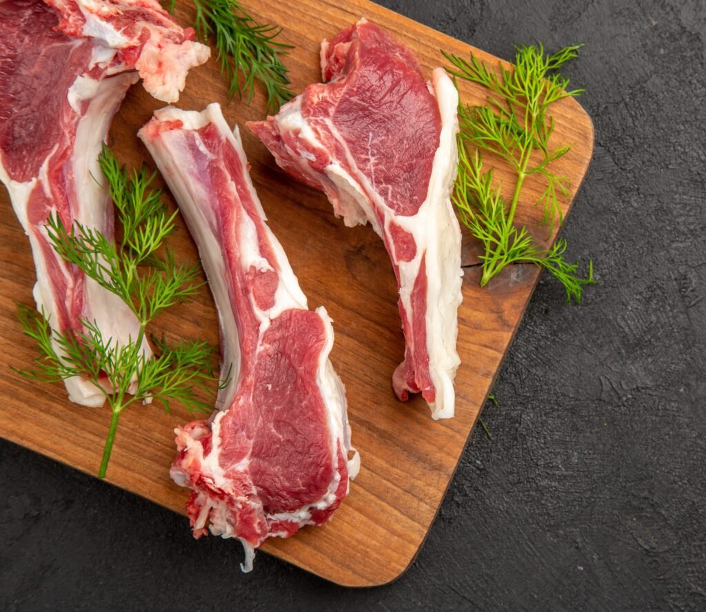 CĂŽtelettes d'agneau, viande de la recette Bravery Ă l'agneau (visuel officiel)