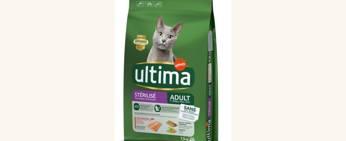 Croquettes Ultima : notre avis sur les gammes chat, chien et Nature